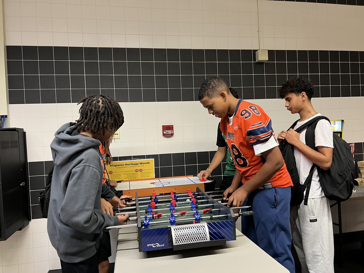 AAS Student Council tweet media