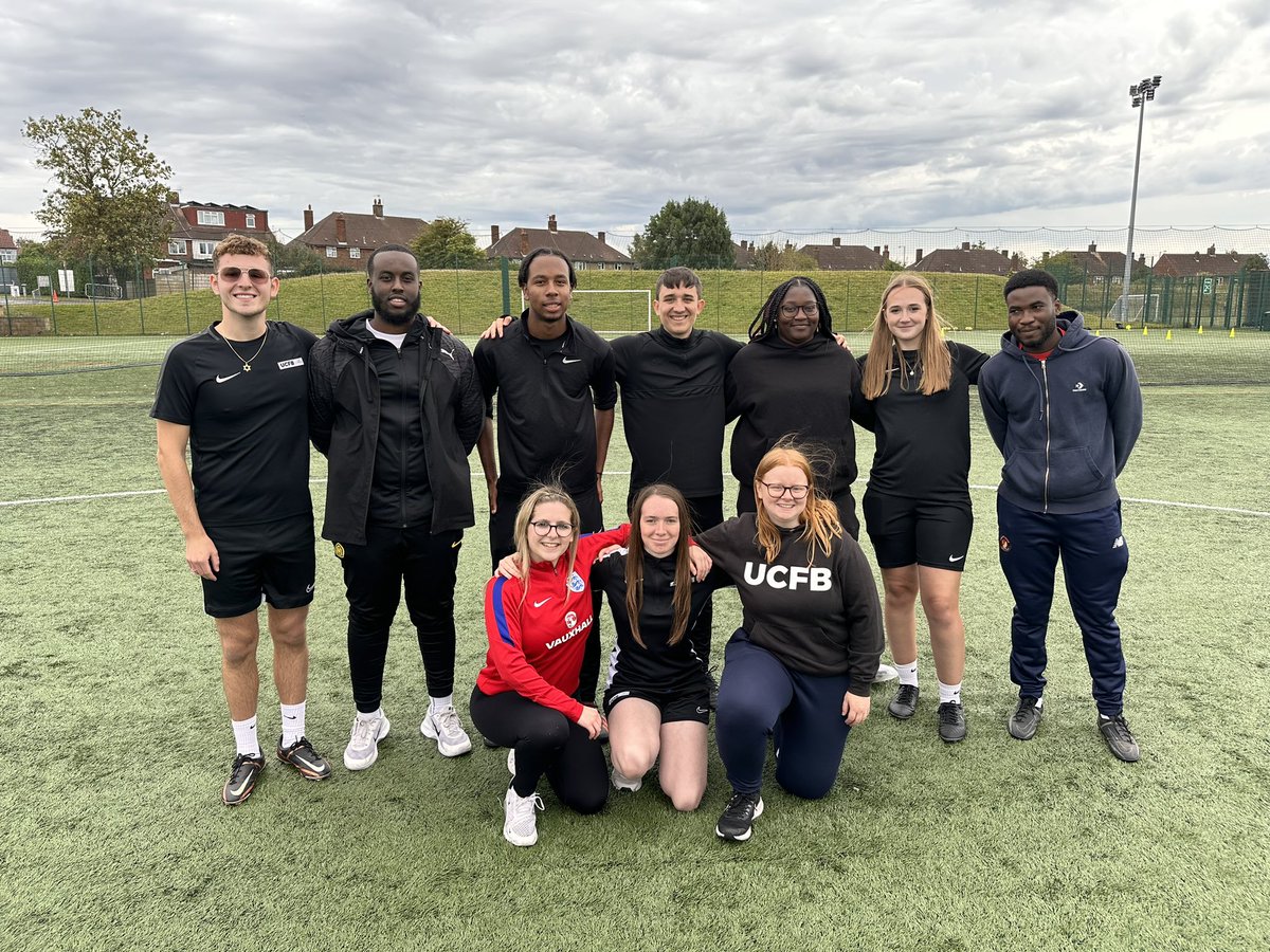 coachdarren's tweet photo. Introducing our @ucfb Coach Mentor students for this year, who did @Streets_72 proud yesterday leading the Year 1 induction day with arrival activities and then the team building tasks. Looking forward to seeing them develop and support our new coaching students https://t.co/ANpaRun5rt