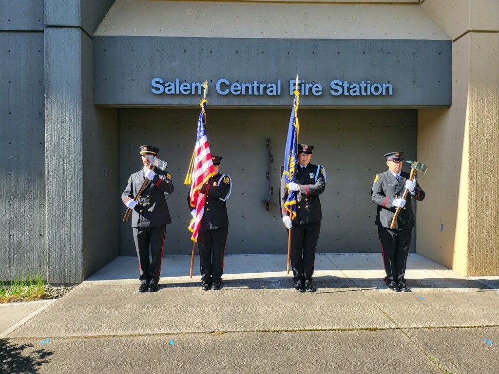 SalemFireDept's tweet photo. Salem Fire Department Honor Guard recently hosted an Honor Guard Academy.  Honor Guard Units are appointed to receive/guard the fallen, attend ceremonies or retirements.  Thanks to Salem Police Dept.,Marion County Fire for attending. Thx to Competitive Outcomes for provided trng https://t.co/A1uCeyWMBn