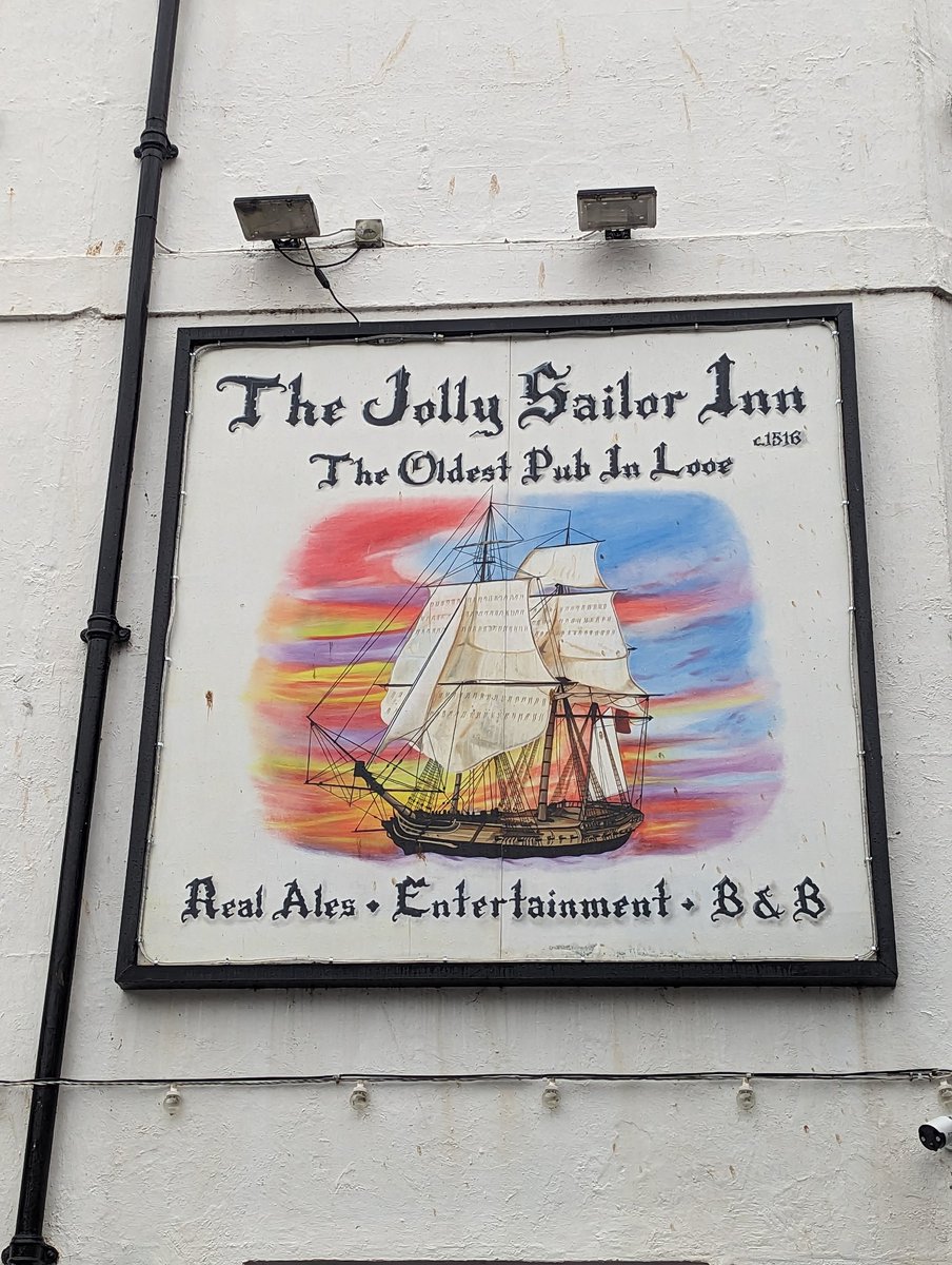 Another good find @JollySailorLooe in #Looe Oldest pub in town and dating back over 500 years #Cornwall