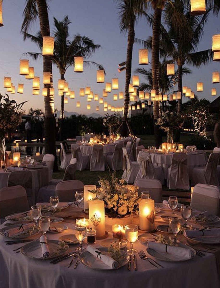 Jadayshaaa's tweet image. How do y’all feel about getting married?