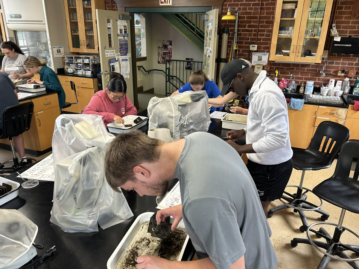 ThomasMore Field Station tweet media