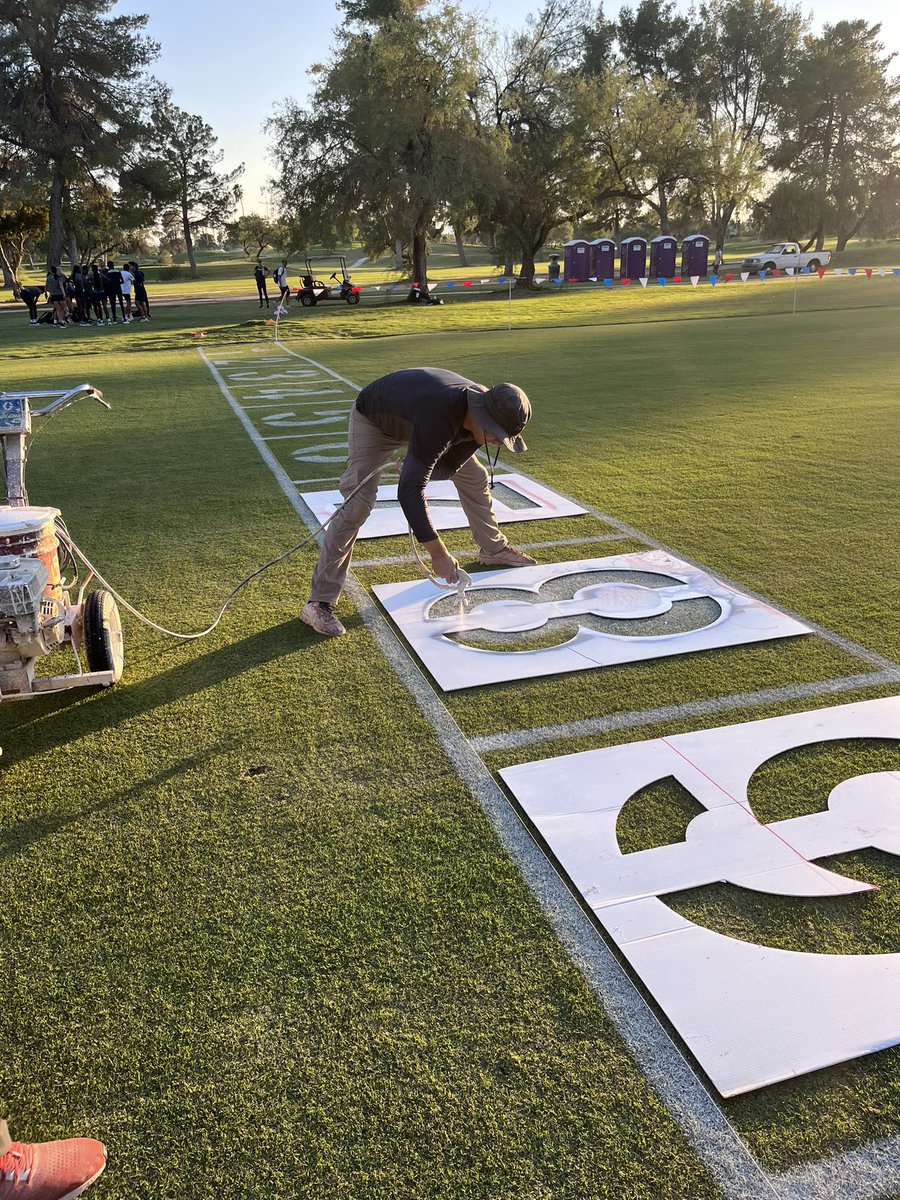 ZonaGrassGuy's tweet photo. I have a lot of days. Boring isn’t one of them.

Knocking out @ArizonaTrack prep for their home meet. https://t.co/W06UMpohC5