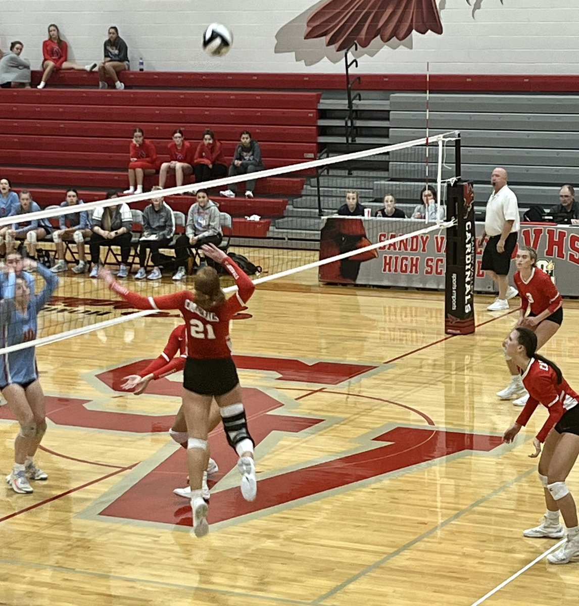 ValleyCards's tweet photo. I feel like we’ve seen this over 1,000 times in the last 4 years.. Lex has fought through a lot of adversity to get to this  point.. 1,000 kills and breaking the school record of 1,009?!?!?  Cmon Lex.. take it easy on em

What a player
What a career
What a person

Congrats Lex! https://t.co/Z5D31nOL6P