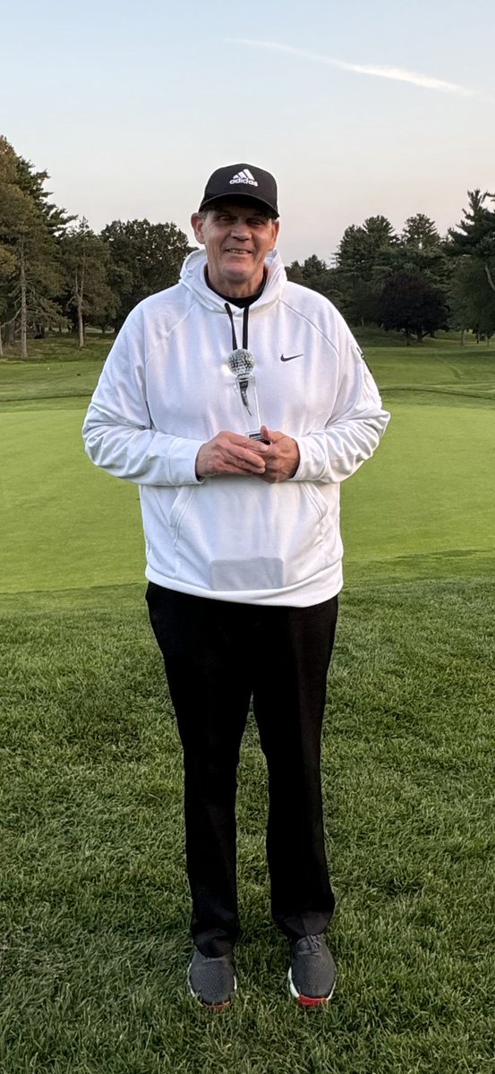 RMHS Varsity Golf tweet media