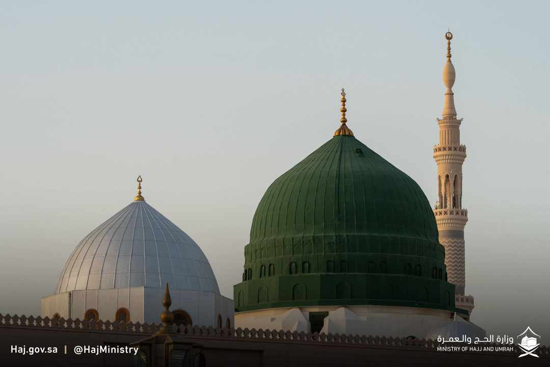 aneesahmadawan's tweet photo. خاک ہوجائیں عَدُو جل کر مگر ہم تو رؔضا
دم میں جب تک دم ہے ذکر اُن کا سناتےجائیں گے 
#محمد_رسول_الله
#EidMiladunNabiMubarak
#EidEMilad https://t.co/13Ie5od9Xk