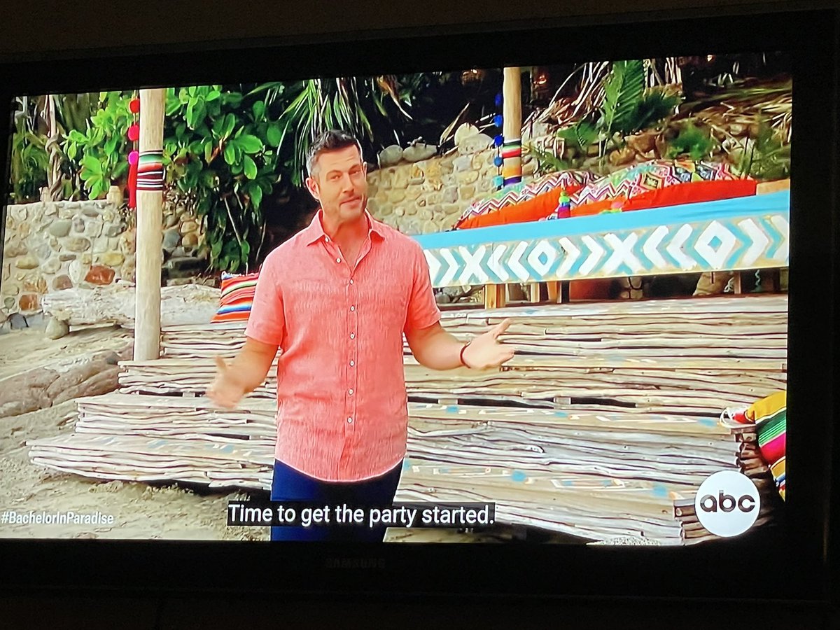 Ahhh and back to the fresh trash that we’re used to #BachelorInParadise #GoldenBachelor