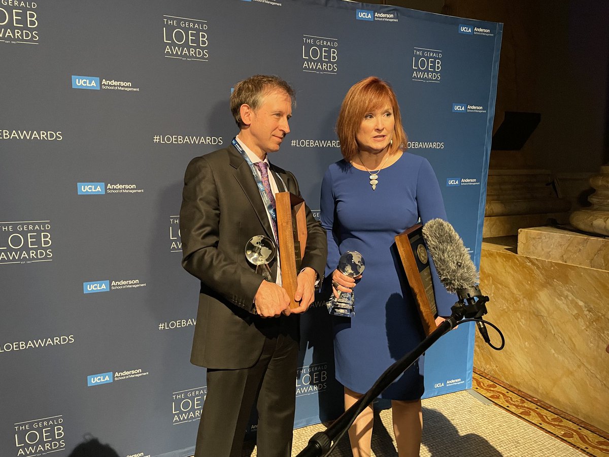 So well deserved! #DiagnosisDebt wins ⁦<a href="/LoebAwards/">Gerald Loeb Awards</a>⁩ <a href="/NoamLevey/">Noam Levey</a>⁩ ⁦<a href="/KFFHealthNews/">KFF Health News</a>⁩ ⁦<a href="/annawerner/">AnnaWerner</a>⁩ @cbs. <a href="/NPR/">NPR</a> May the 100 mill Americans suffering medical debt be cured of the this disease.