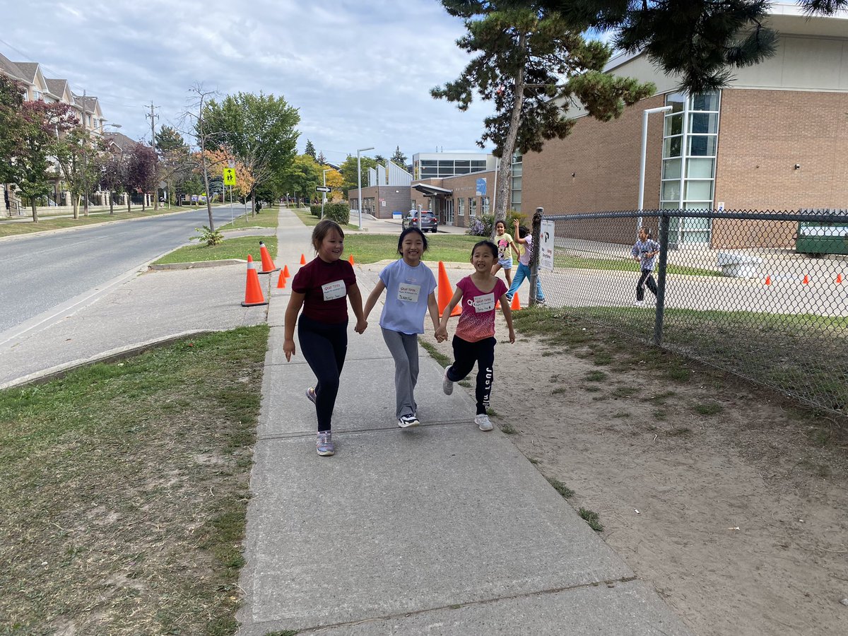 mrpriolo's tweet photo. Today @McKeeSchool our 24th Terry Fox School Run. Help us reach our goal and donate at https://t.co/hFWkrmBZJO https://t.co/OaOP13t2Kp
