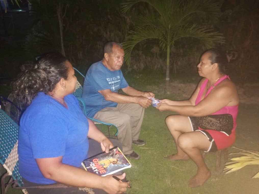 #28Sept seguimos recorriendo los sectores de nuestro Municipio llevando el mensaje de <a href="/hcapriles/">Henrique Capriles R.</a> y motivando la participación este #22OCT en las elecciones #primarias y lograr la #VenezuelaDelEcuentro  que tanto anelamos