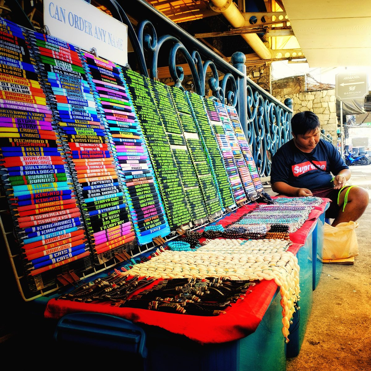 mrthanen's tweet photo. The makers... of tomorrow. 

#travelphotography
#thelonepixman 
#theboredpixman 
#lifetraveler https://t.co/Aqqh83V0Xg
