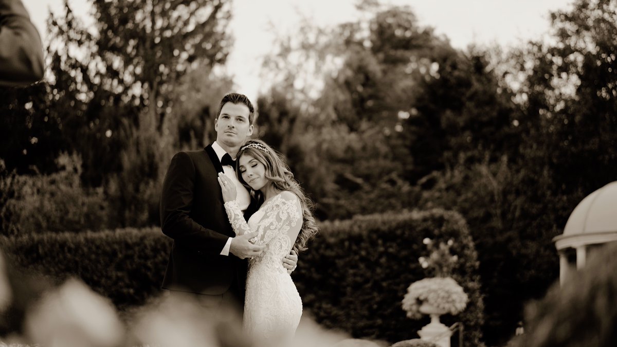 Skycinemafilms's tweet photo. Wedding at the Park Chateau Estate, East Brunswick, NJ - Alexa &amp; Mike Tr... https://t.co/ualSxOP0hR via @YouTube https://t.co/SZTKoyDNKH