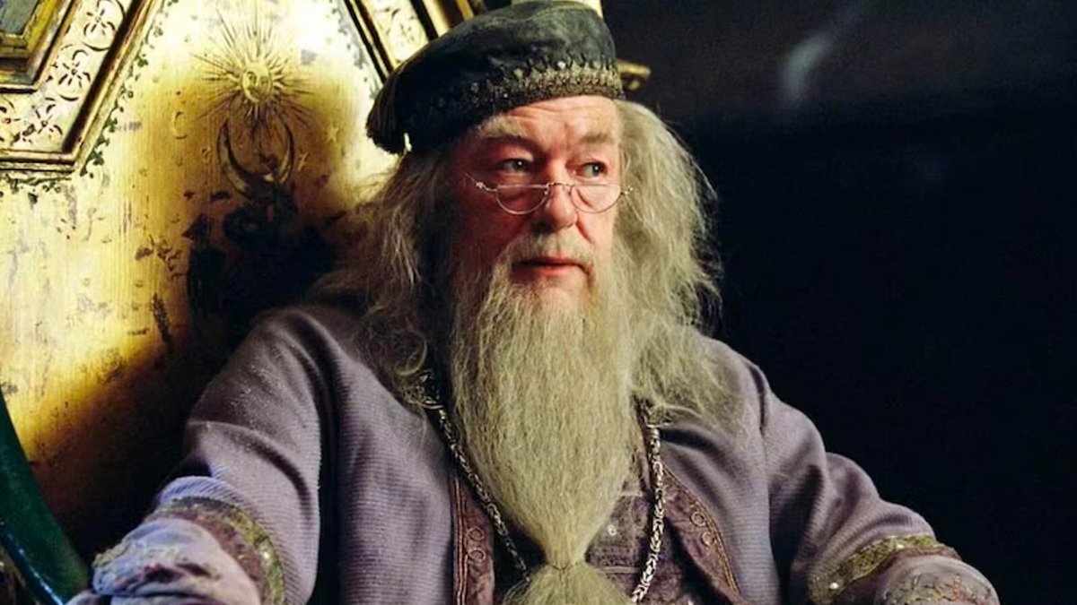 joosboxed's tweet photo. 'Happiness can be found, even in the darkest of times, if one only remembers to turn on the light.' Rest in peace Michael Gambon.. Thank you for giving us Dumbledore.#rip #MichaelGambonRIP #HarryPotter https://t.co/qZgx1mYrvE