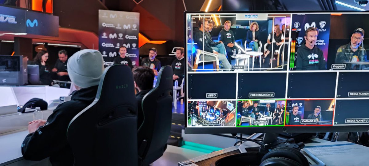 bilbeny's tweet photo. Gracias a @ffreedommx y @ChobiLanderos por invitarnos a esta iniciativa contra el grooming en videojuegos. Hoy sí me uniformé como un wannabe #FreedomSquad, como prometí. Más información sobre cómo prevenir la explotación infantil en los videojuegos: https://t.co/LlriJf47bu https://t.co/8hADiQarIZ