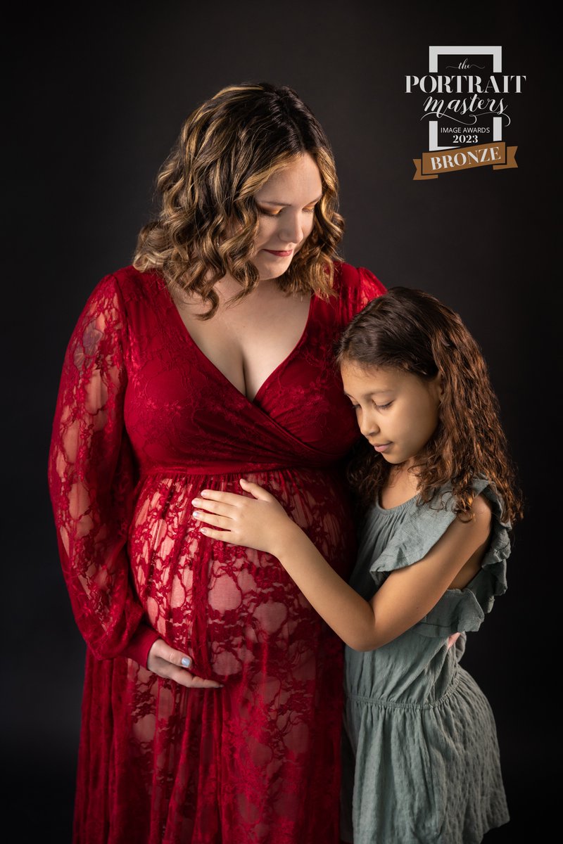 AFS_Photography's tweet photo. Can we talk about how excited I get when I pitch an idea to one of my awesome clients, and they jump all over it!? Trading the beautiful outdoors from her usual family sessions for something a bit more glam was a win. Another favorite with the judges, this momma, and with me! https://t.co/fkdWw6yole