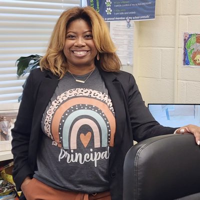 cbrinkleybcps's tweet photo. Proud to be among great leaders in BCPS. #NewProfilePic https://t.co/pVFrzX59ft