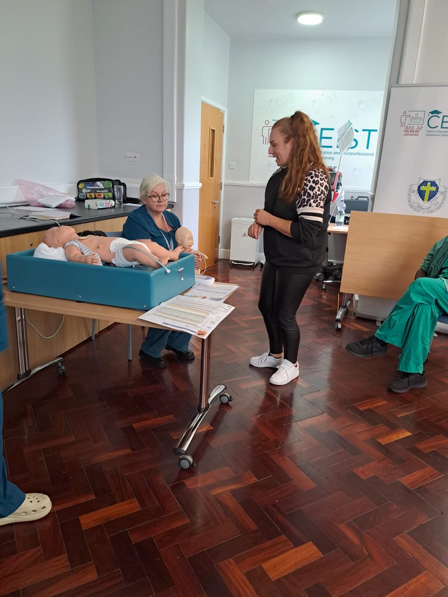 Regina Mulvey Dowling tweet media