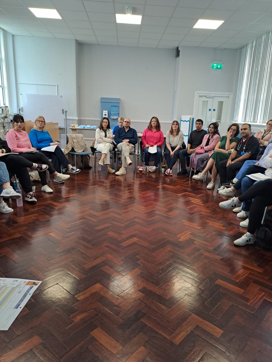 Regina Mulvey Dowling tweet media