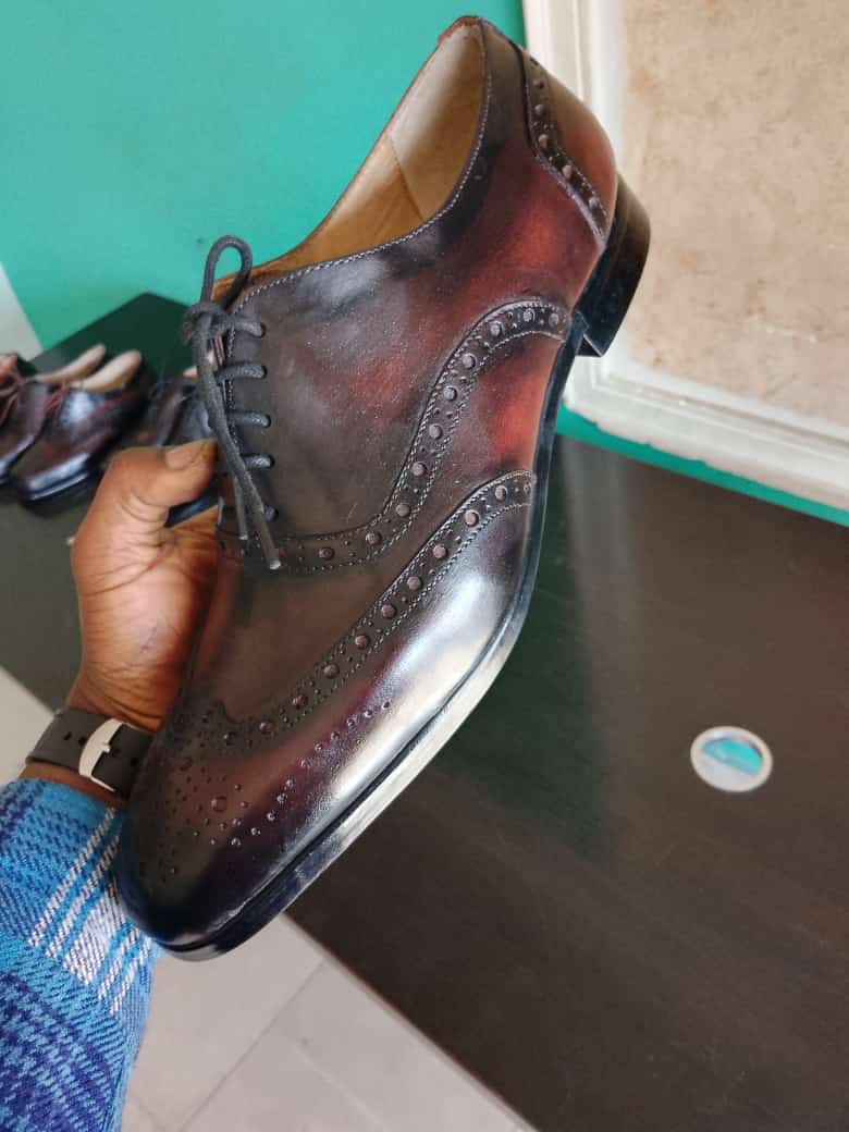 @Peejayfootwears #madeinjos
#josshoemakers