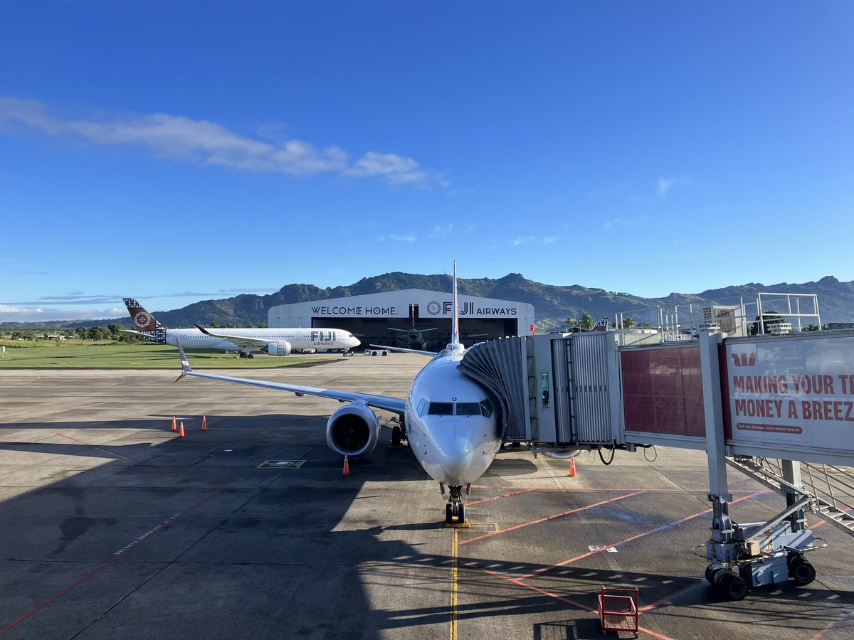 fijirotuma's tweet photo. Back at the office on a beautiful day. @FijiAirways @NadiAirport @FijiMet https://t.co/cFuy7mGq6p