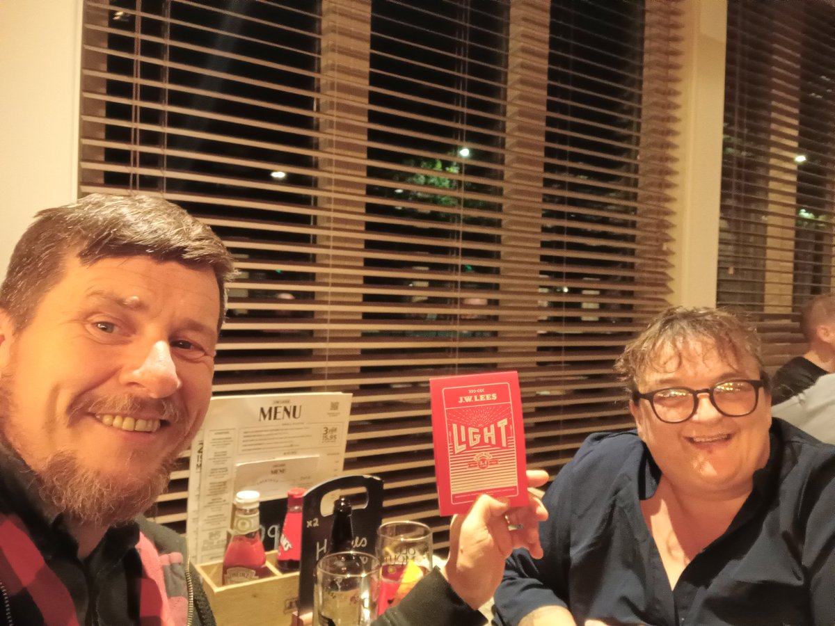 HowellsLeo53282's tweet photo. @HotSpotQuiz  @TheUrmston @HotSpotQuiz 
Middle of the road https://t.co/3dxrqZfBZZ