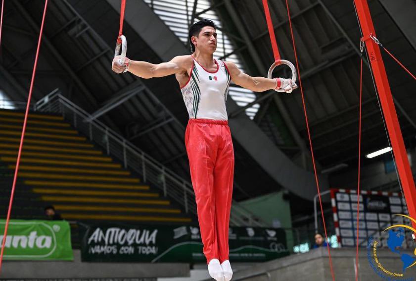conadeoficial's tweet photo. Gimnasia artística mexicana va por plazas olímpicas en Campeonato Mundial

Ocho atletas conforman la selección nacional 🇲🇽; el evento clasificatorio a @Paris2024 por equipos e individual 🤸, se efectuará del 30 de septiembre al 8 de octubre en Amberes. 

👉https://t.co/MJeJHThtcb https://t.co/LDHOsm9uPN