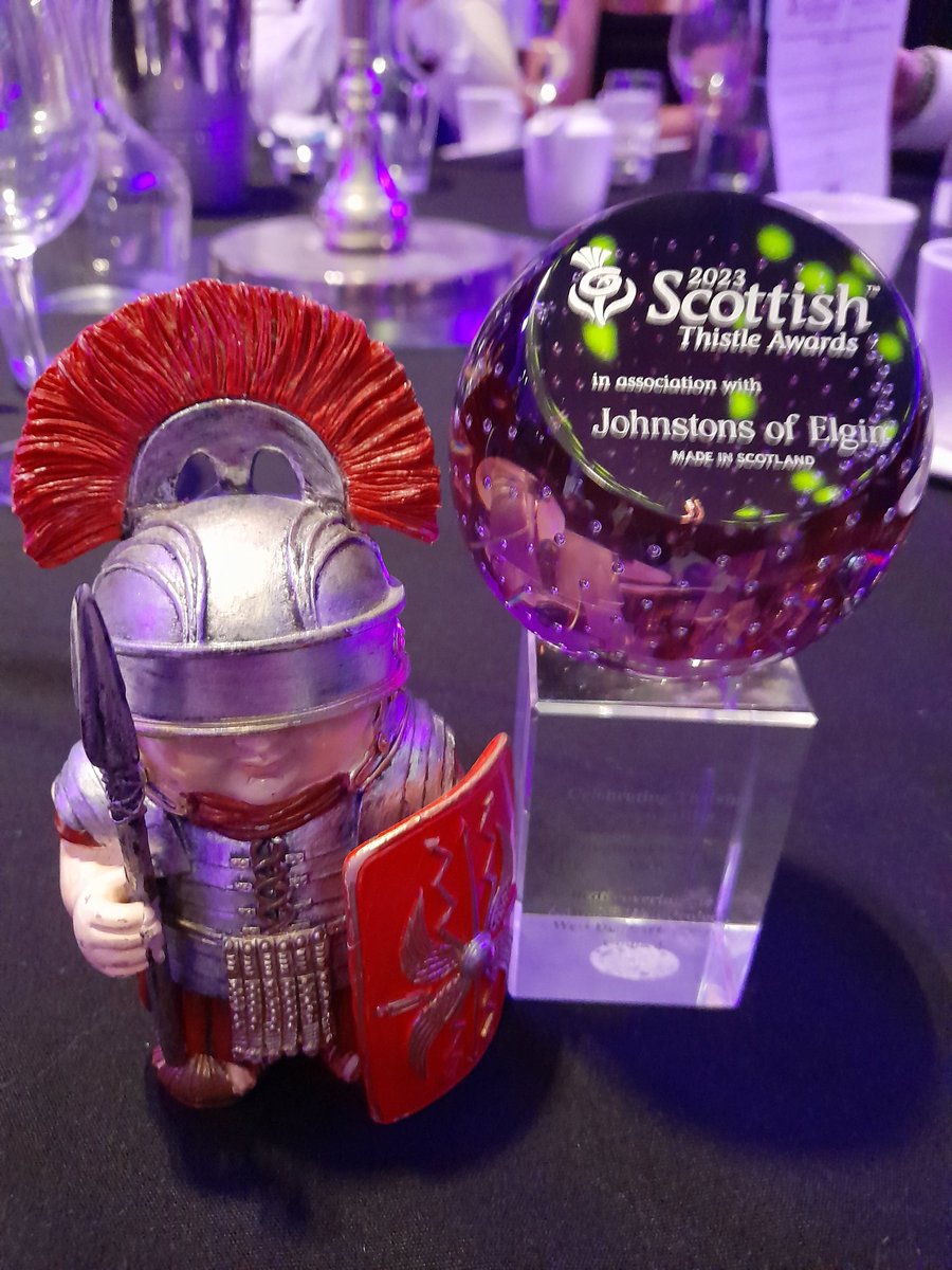 😀😀😀 The Rediscovering the Antonine Wall just won the Thistle Award for Celebrating Thriving Communities for West Scotland!!!! Thank you @VisitScotland !!! #ThistleAwards @WDCouncil @wdcplanning @EDCouncil @falkirkcouncil @HistEnvScot @nlcpeople @falkirkcouncil