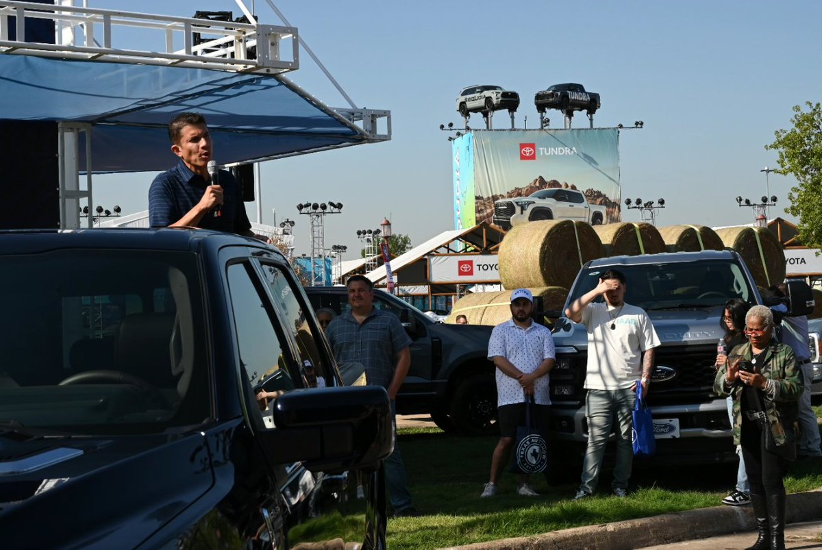 texasautoshow's tweet photo. Scenes from our Media Day: @Toyota debuted its 2024 Tundra 1794 Edition, @Ford showcased its 2024 F-150, and @Kia brought its  2024 EV9. You can see all three of these vehicles for yourself starting tomorrow on opening day of the State Fair of Texas! #BigTex #TXautoshow https://t.co/OPcoYltlPf