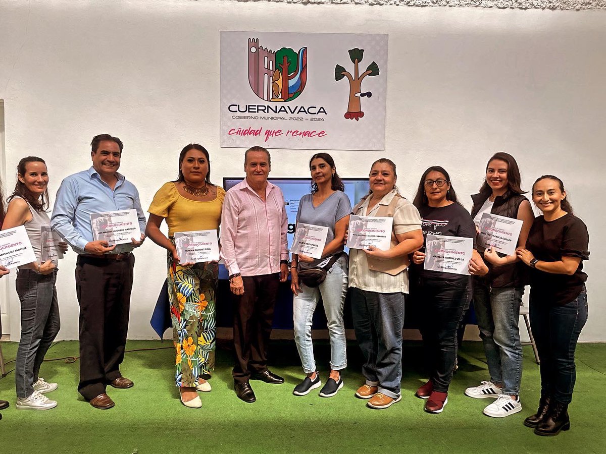 Muchas gracias por su participación en el taller de Fotografía.
.
.
¡Sociedad y Gobierno Juntos por Cuernavaca!!

#DrHugoManzo #Regidor