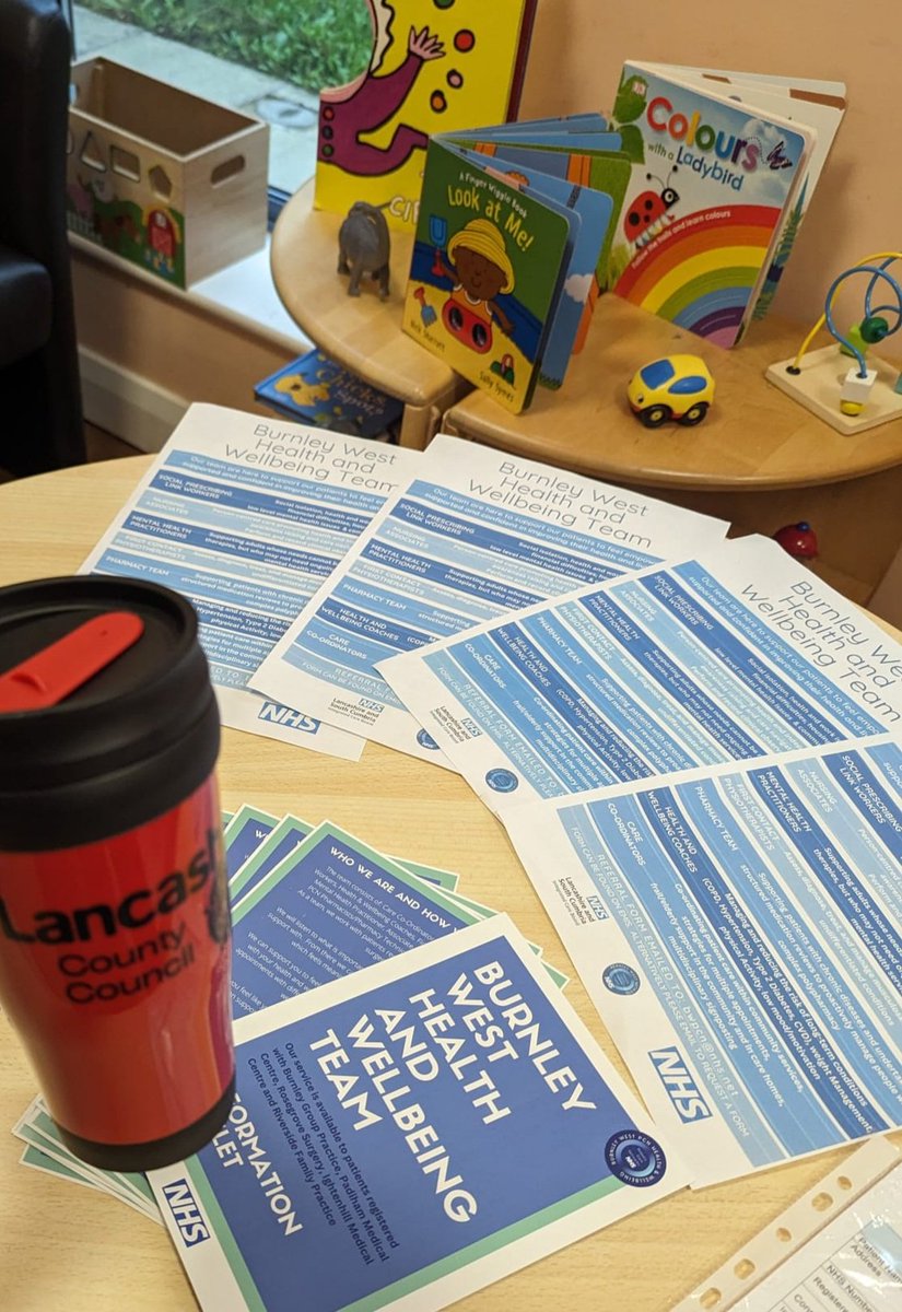 Today we supported our local #familyhub @LancashireCC carrying out #enhancedhealthchecks and meeting many local families #networking with @BPRCVS @WeAreLSCFT @ELHT_NHS @LancsPolice @LancashireFRS @Calico_Group @TogetherBurnley @BurnleyEastPCN #familysupport #burnley