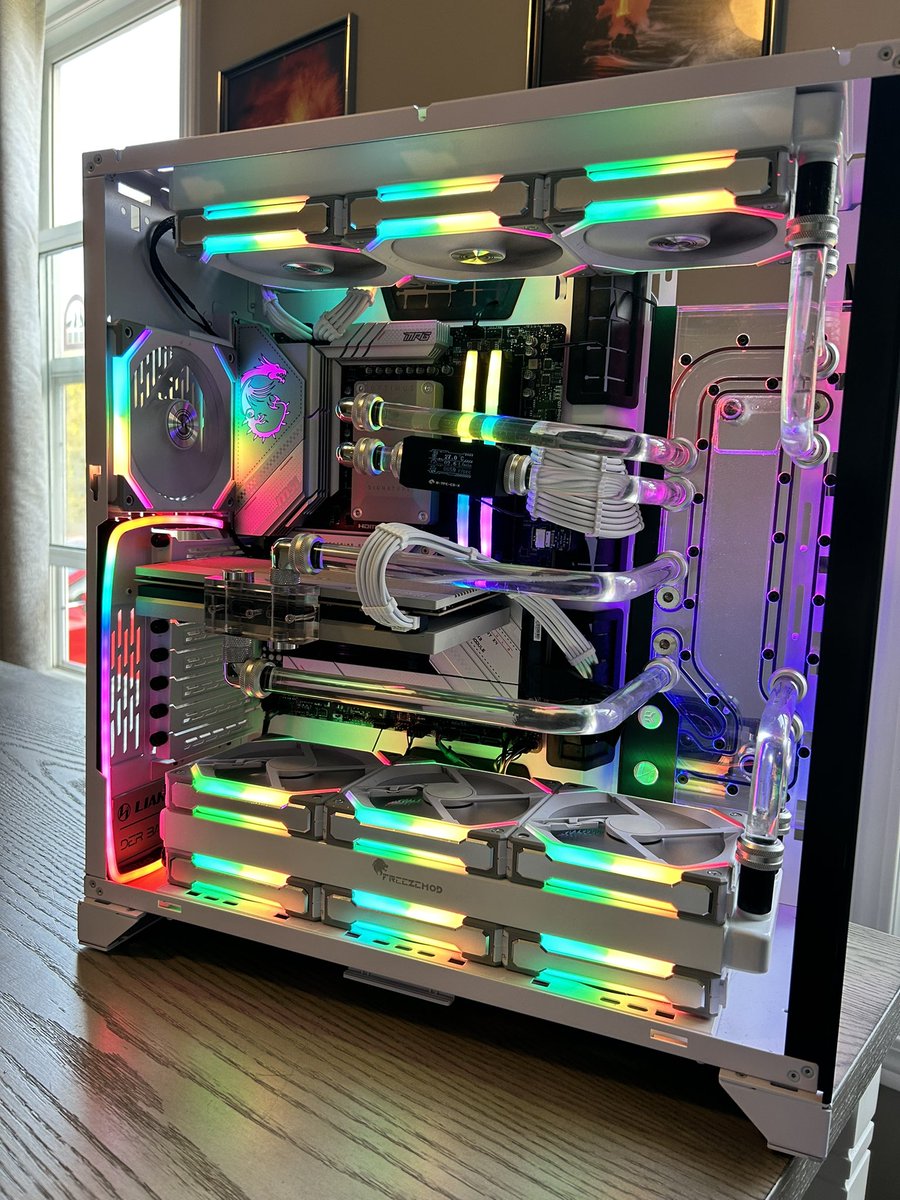 @Optimus_WC Love the water blocks, the build quality is out of this world. Ps. Sorry for the unicorn vomit, haven’t gotten around to changing it yet.