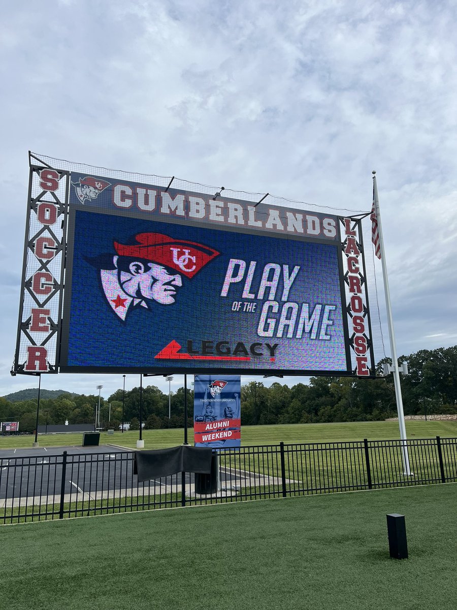 UCMensLAX's tweet photo. 🚨Alumni🚨 Our annual alumni game will be Saturday, October 7th. If you are planning on attending, please shoot us a DM or reach out to coach Campbell. We are looking foreword to having you all back soon! https://t.co/BmY5MnVBST
