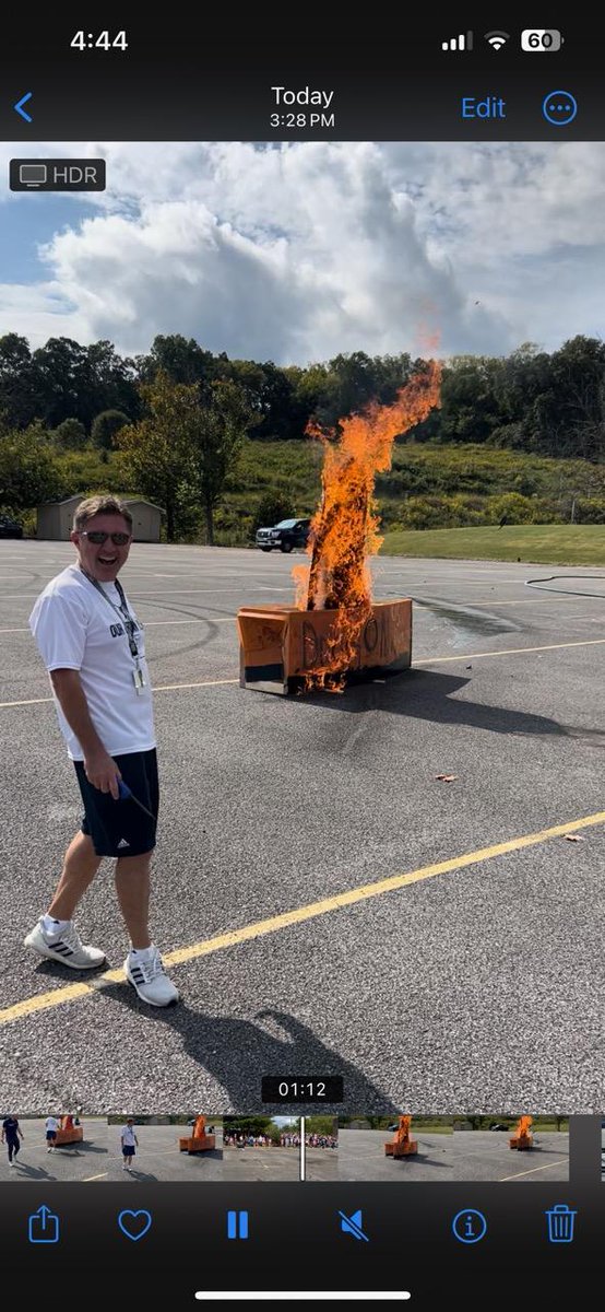 That's my AD! <a href="/MaverickAD1/">GaryTerry</a> <a href="/AllThingsACMavs/">All Things Mavs 🤘</a> #DragonBrûlé