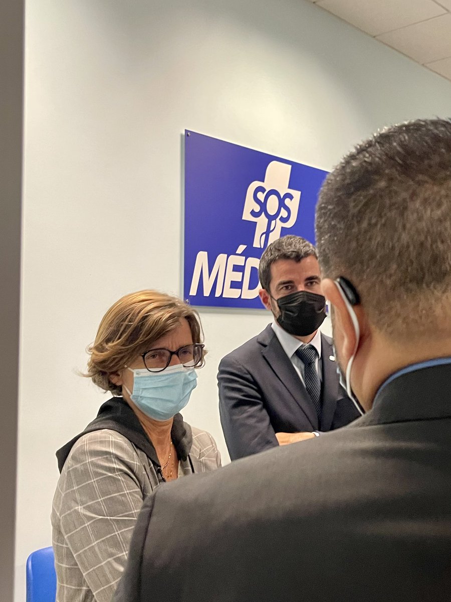 agnesfirmin's tweet photo. La sécurité des professionnels de santé n’est pas une option.

Ce soir à la permanence @SOSMEDPARIS  dans le 19e arrondissement pour échanger avec les soignants de garde. Face aux incivilités et agressions dont ils peuvent être victimes, nous répondrons avec des mesures fermes. https://t.co/Tf7oivEeKs