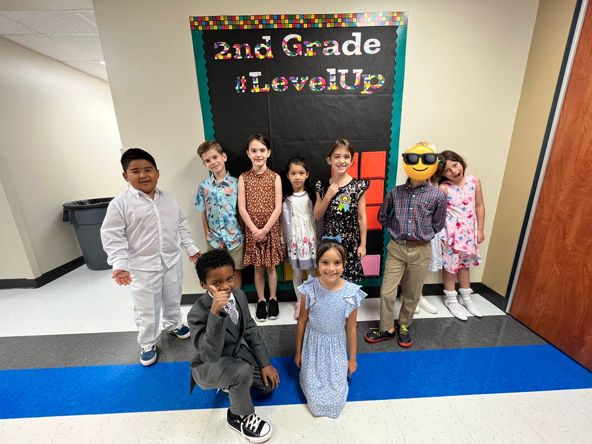 Dooley2nd's tweet photo. Attendance Awareness Week: For Thursday, we dressed for success!!
#LevelUpPlanoISD
#DooleyGameOn https://t.co/1SFGoH2Bc6