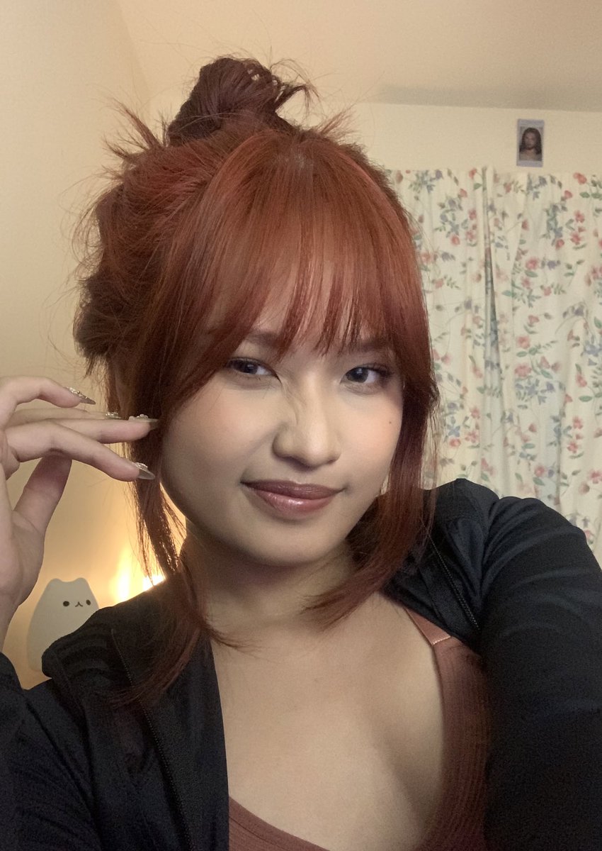 We love freshly dyed roots 😫