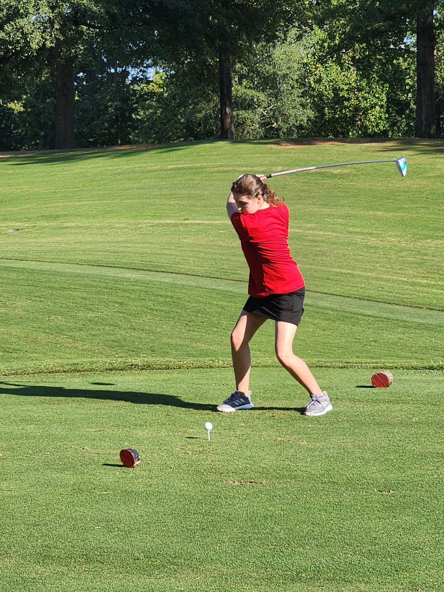 RHSLady Warrior Golf tweet media