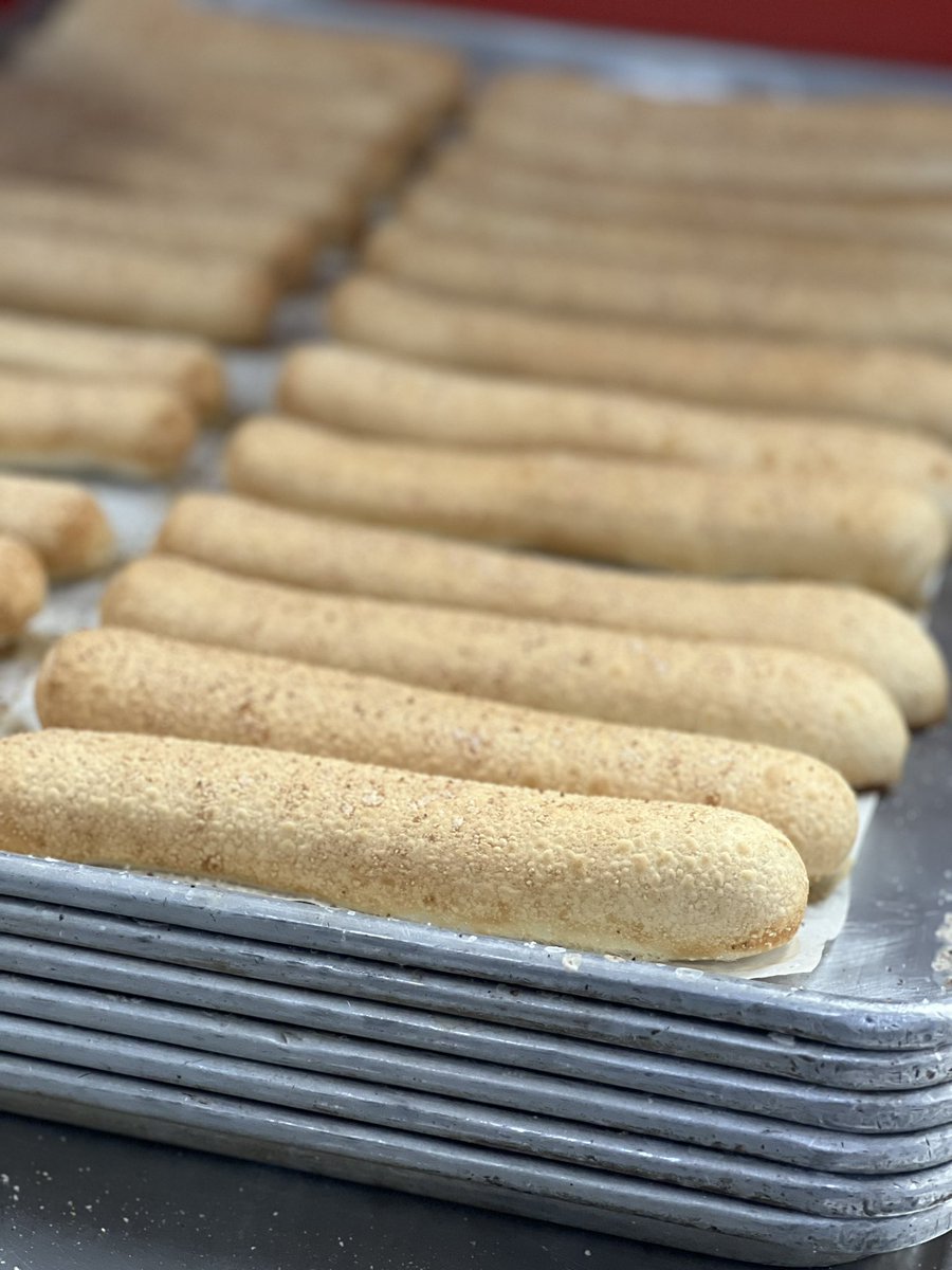 HotBox Pizza tweet media