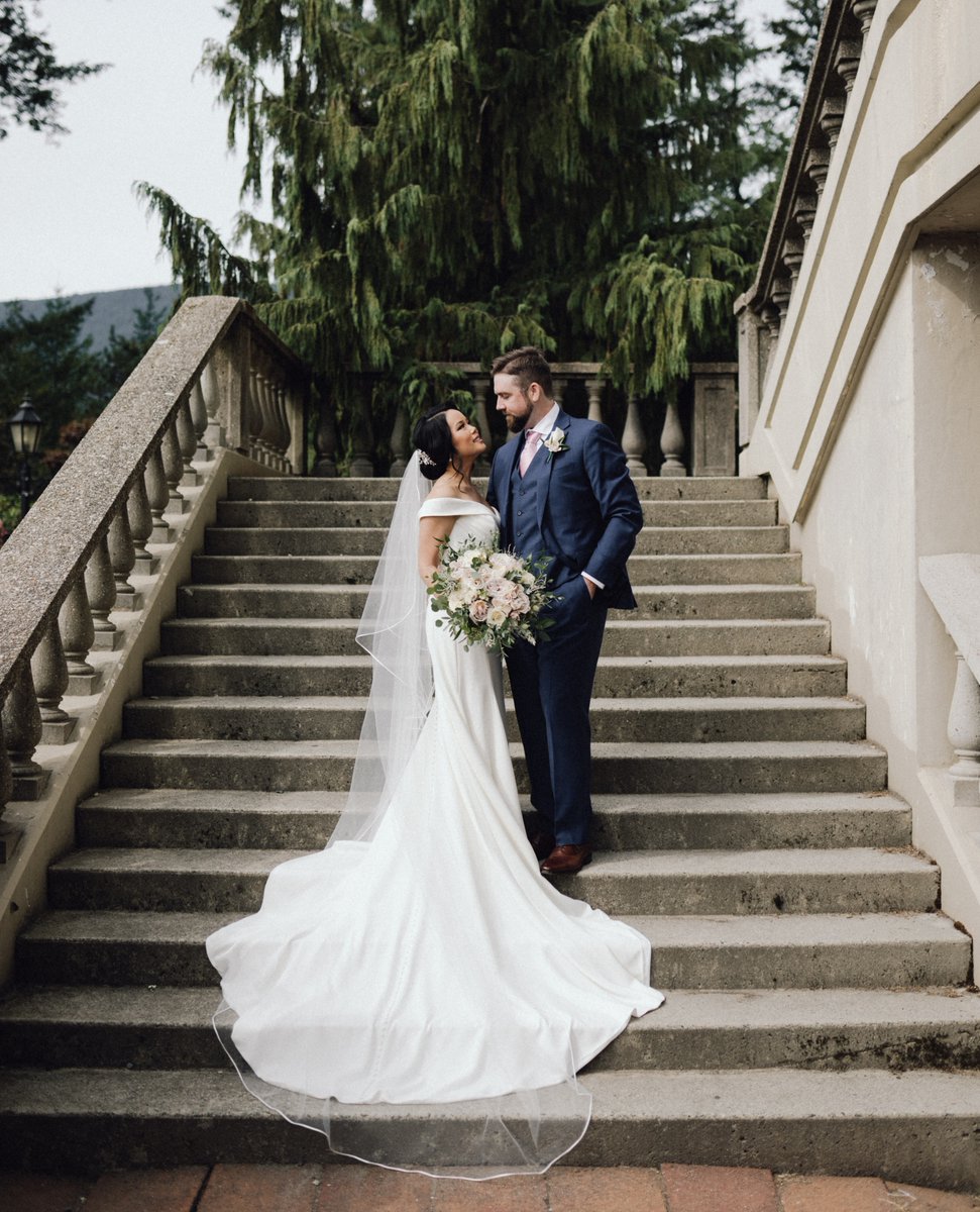 blsbc's tweet photo. Honored to be a part of their special day. Cheers to forever, Shane and Angela! 🥂❤️⁠
⁠
Venue: Swaneset Bay Resort &amp; Country Club
Photography &amp; Videography: @blsbc
⁠
#beautifullifebc #vancouverweddingphotographer #vancouverweddingvideographer https://t.co/4y2tGx4EJC