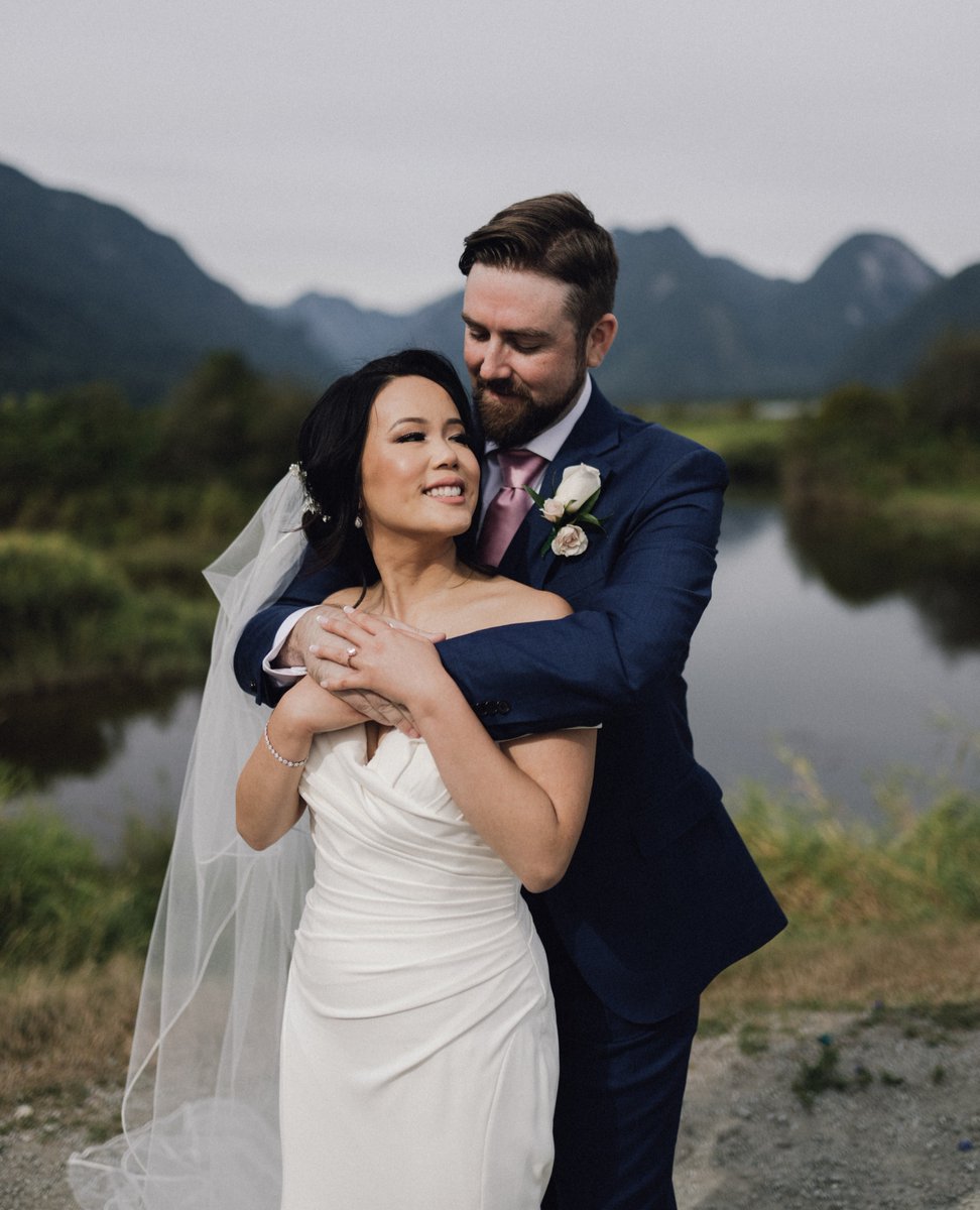 blsbc's tweet photo. Honored to be a part of their special day. Cheers to forever, Shane and Angela! 🥂❤️⁠
⁠
Venue: Swaneset Bay Resort &amp; Country Club
Photography &amp; Videography: @blsbc
⁠
#beautifullifebc #vancouverweddingphotographer #vancouverweddingvideographer https://t.co/4y2tGx4EJC