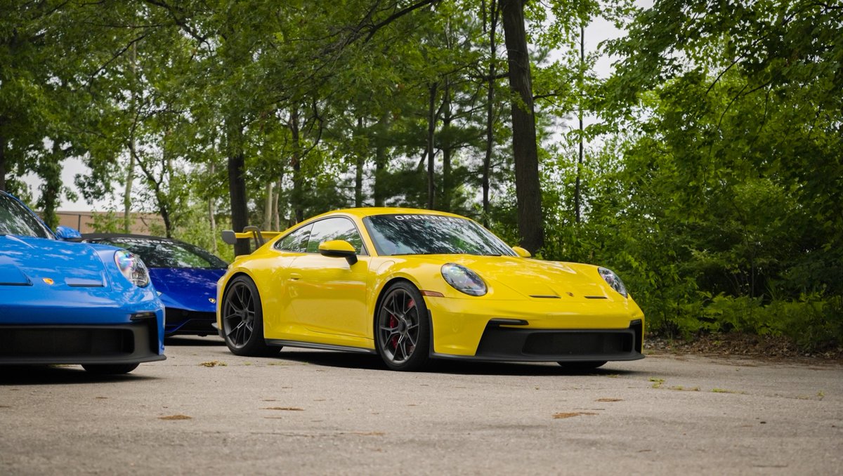 Would you rather… cruise in the classic 1988 Porsche 911 or a 2022 Porsche 911 GT3 (992)?