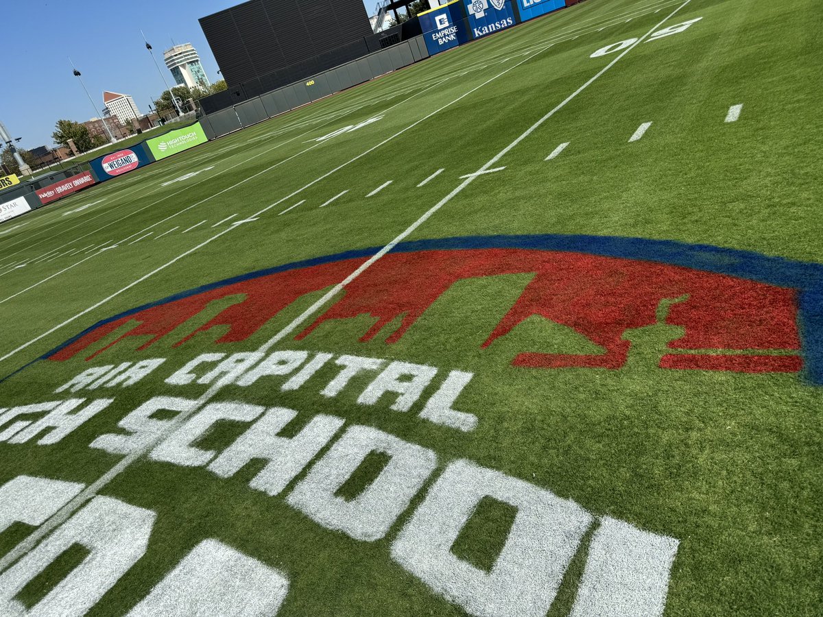 When baseball turns into football within the week! The grounds crew putting in that work. Going to be a great couple of weeks of football at Riverfront Stadium!!!