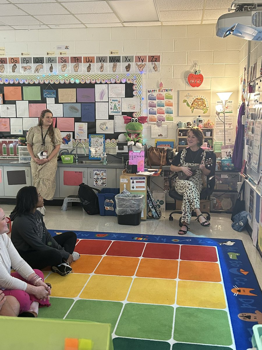 Janet Walker tweet media