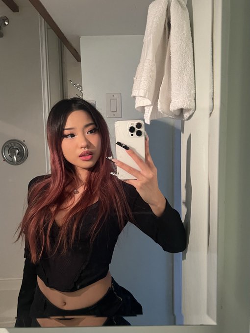 happy 23 to meeee https://t.co/tDV1OKQtQk<a href="/tag/real"class="tags"><span>#real</span></a>