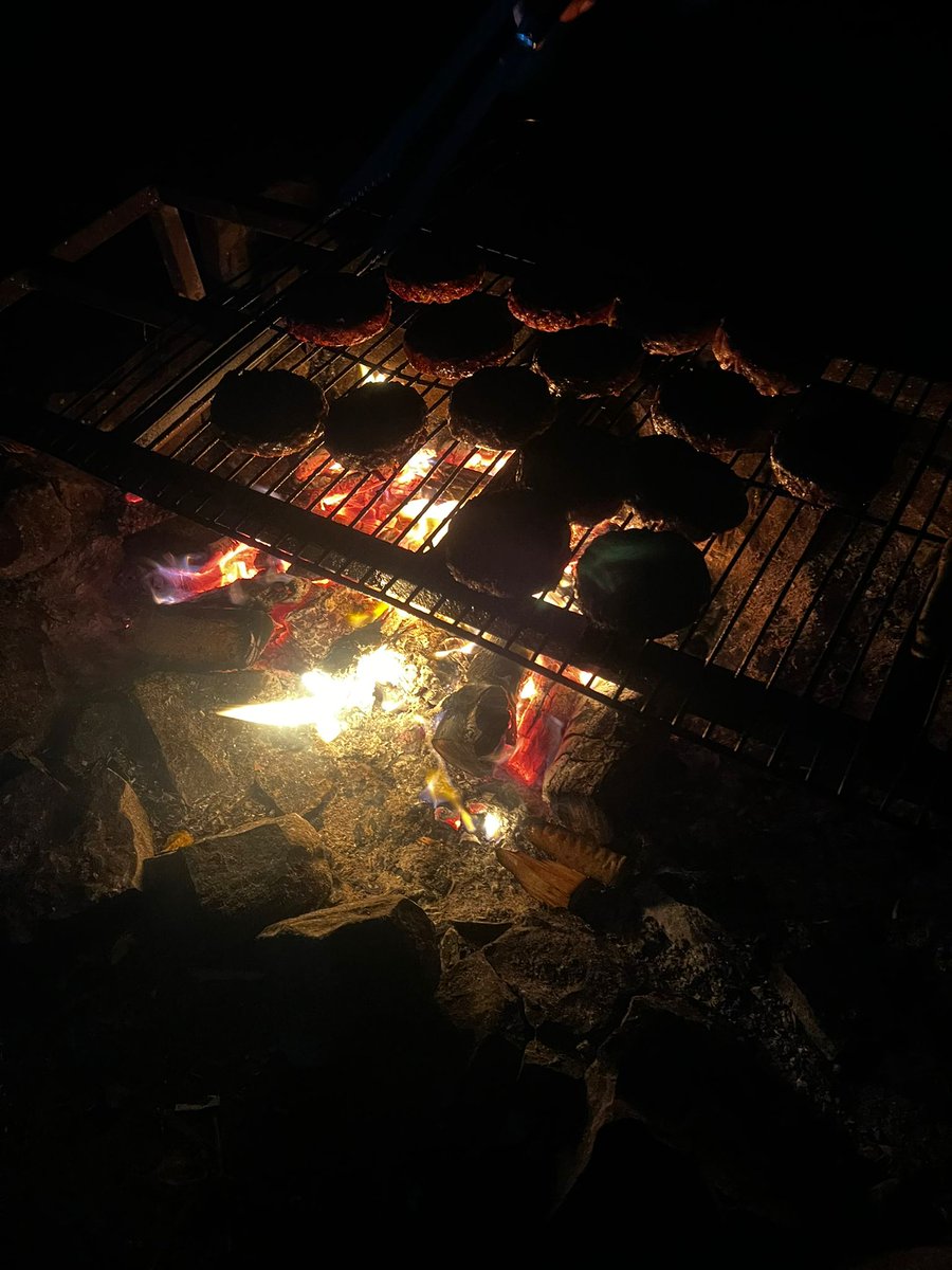 CanalsideBBurn's tweet photo. Our final Thursday Canalside Canoe Club tonight followed by a BBQ.
Thanks to everyone who attended tonight, and over the last 12 weeks.
We are looking forwards to our event this Sunday on Fishmoor.
Keep your eyes open for some weekend winter paddling opportunities! https://t.co/1aUnUUgFEE