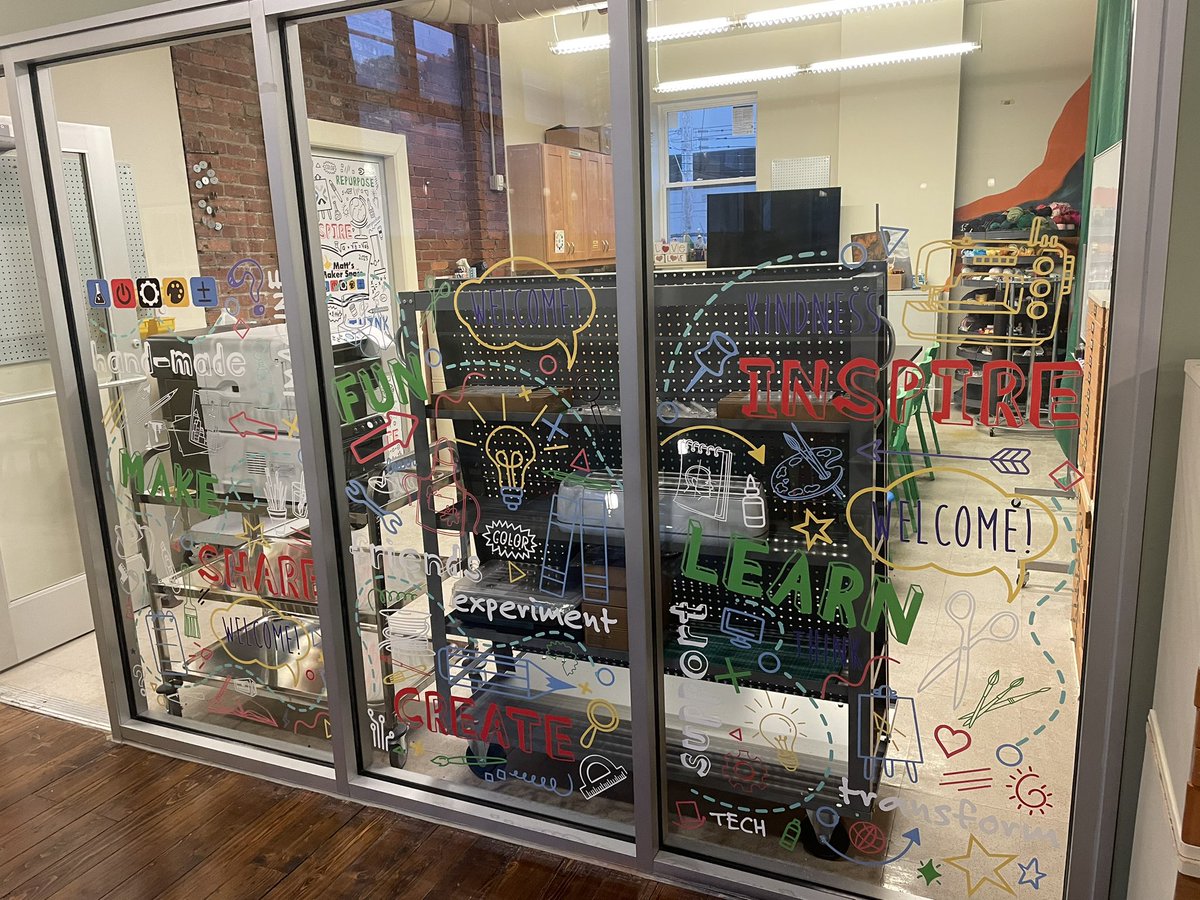 jesmtlsd's tweet photo. Incredibly proud to be a part of @mattsmakerspace as we help to create a world of “making” and a culture of creativity! Welcome to the family @CancerBridges.
#MakingMatters https://t.co/CXuTTgldrP