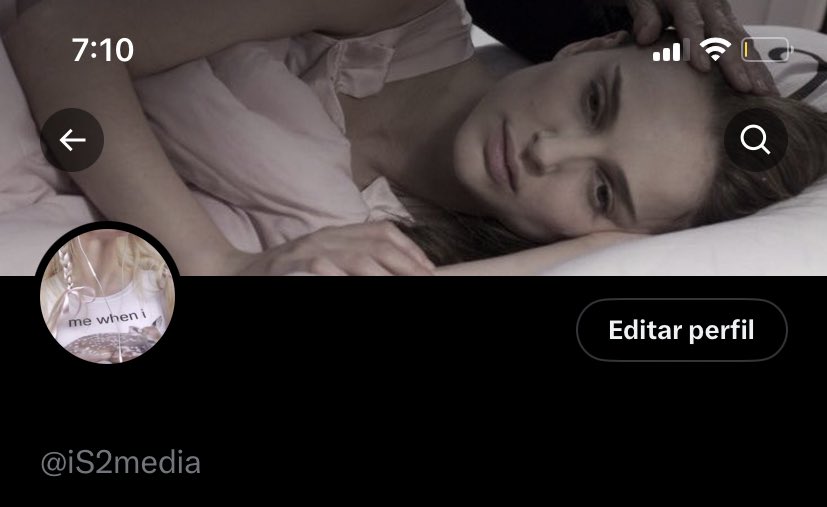 iS2media) / Posts / X