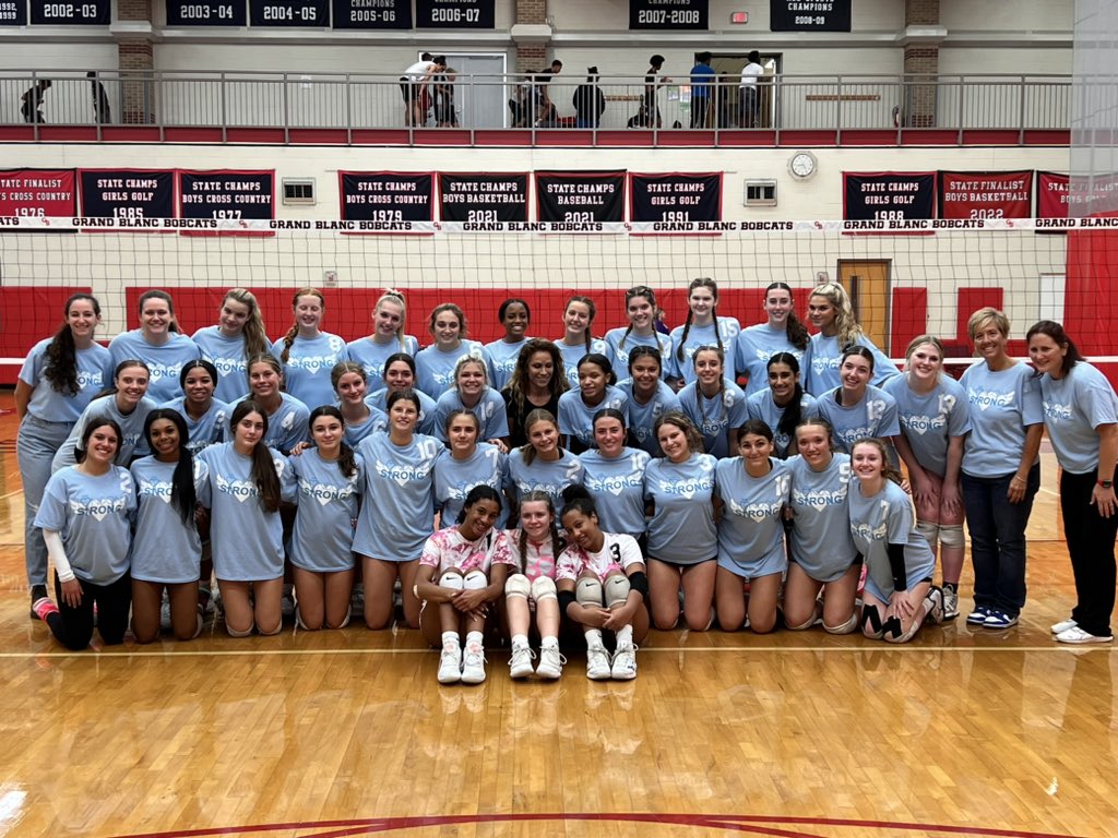 gbvolleyball's tweet photo. Our JV & Freshman just started playing here @ Tartoni in honor of the London Strong Foundation. Come out tonight and join us!! #blueout #LondonStrong https://t.co/c0W3LvhYf6