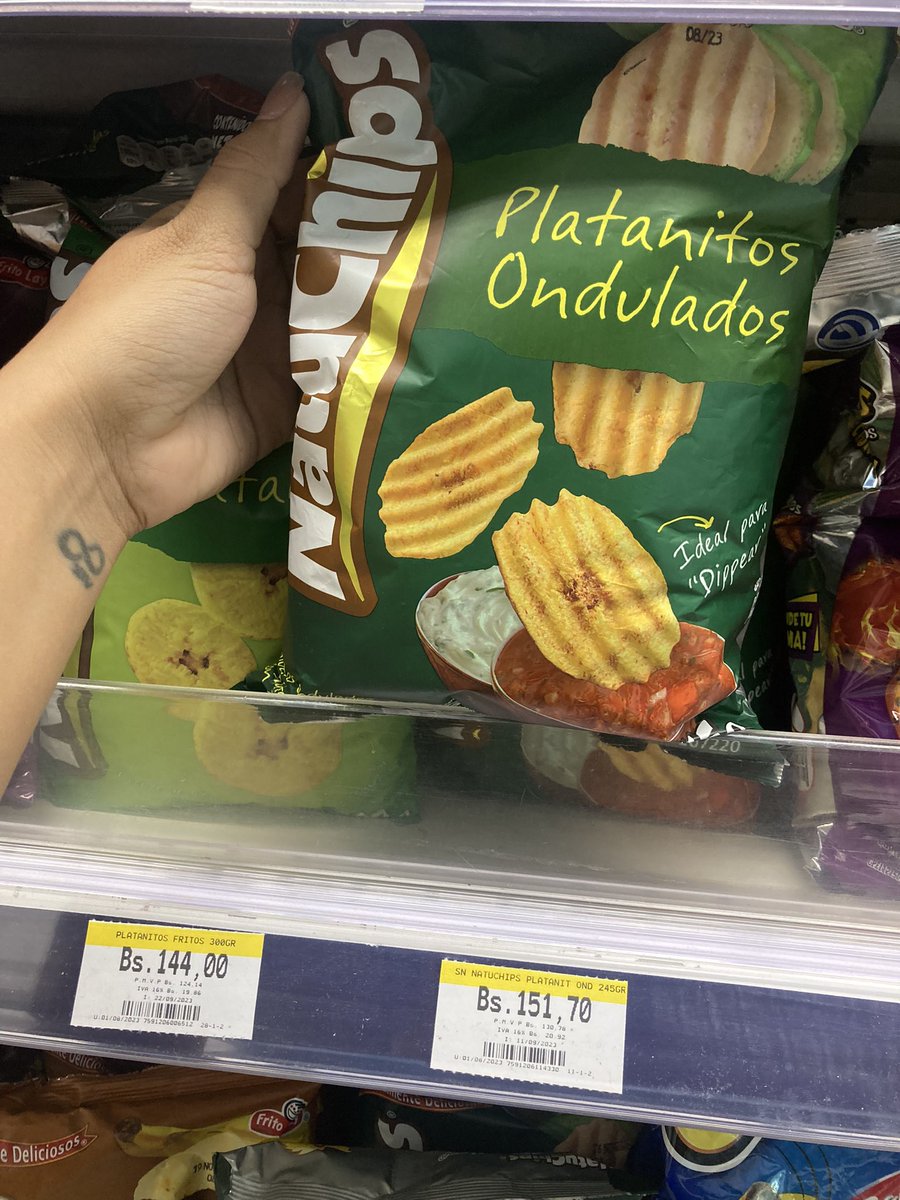 Es inexplicable que esta vaina cueste $4,42 es que de pana me parece TAN surreal.