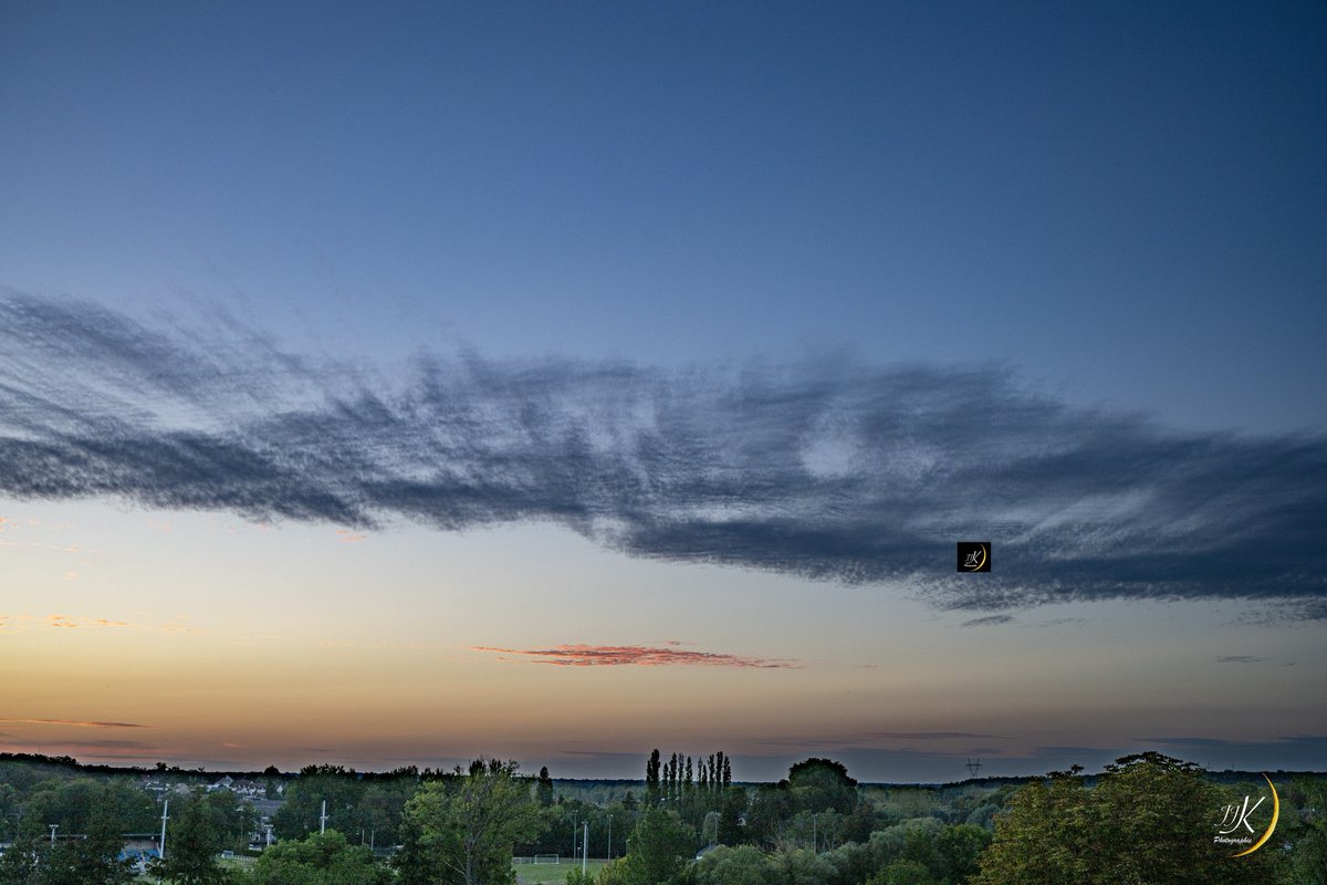 Jolis aspect #nuageux ce soir dans le ciel de Saint Florent sur Cher (18) ce soir.
